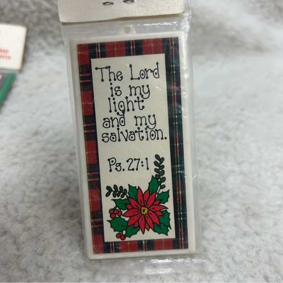 Praise Christmas Ornaments 3 plastic Jesus is the Reason 4" bag #1 - Picture 7 of 12